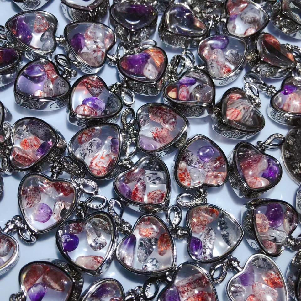 Super 7 pendant