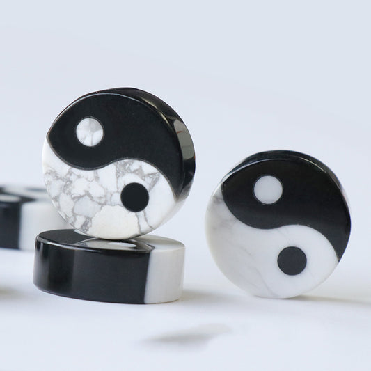 Tai Chi Yin Yang Obsidian&Howlite Button